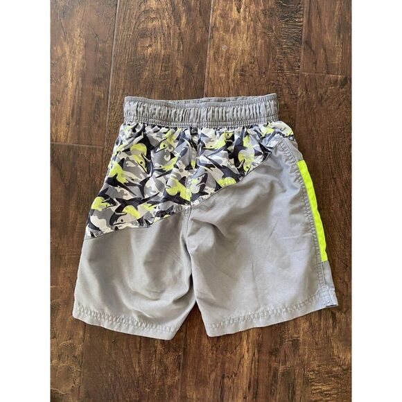 Kids Swim Trunks (Size 6/7) - Picture 2 of 4